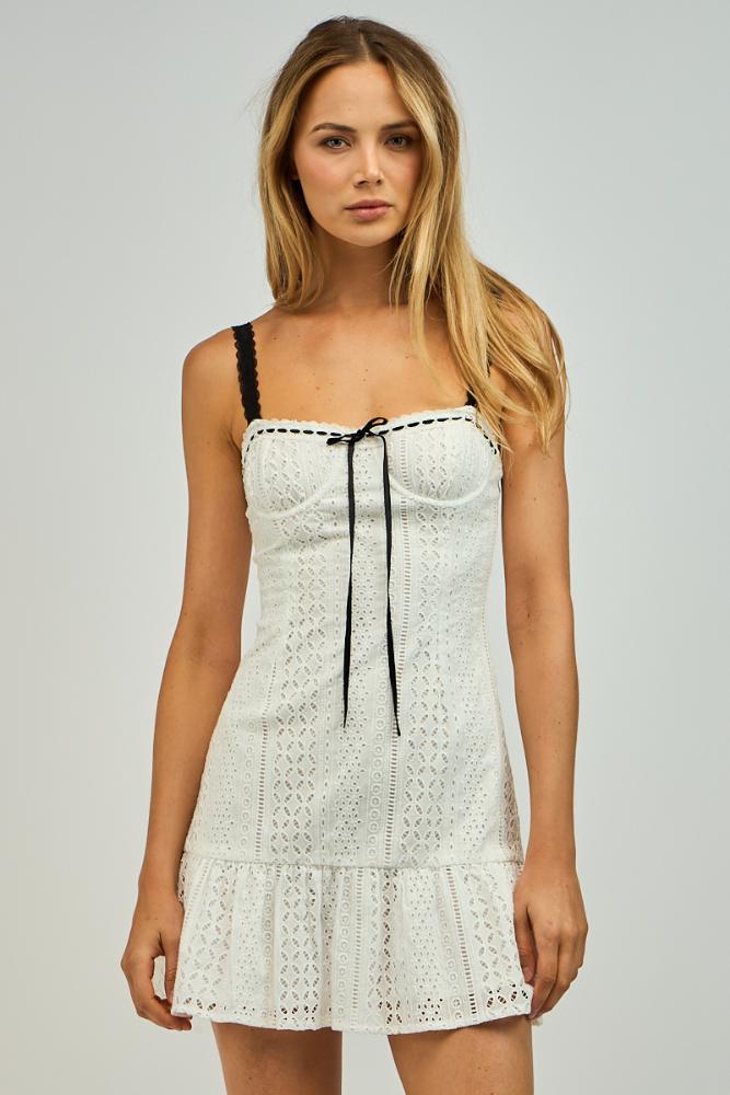 PICTURE PERFECT EYELET DRESS 